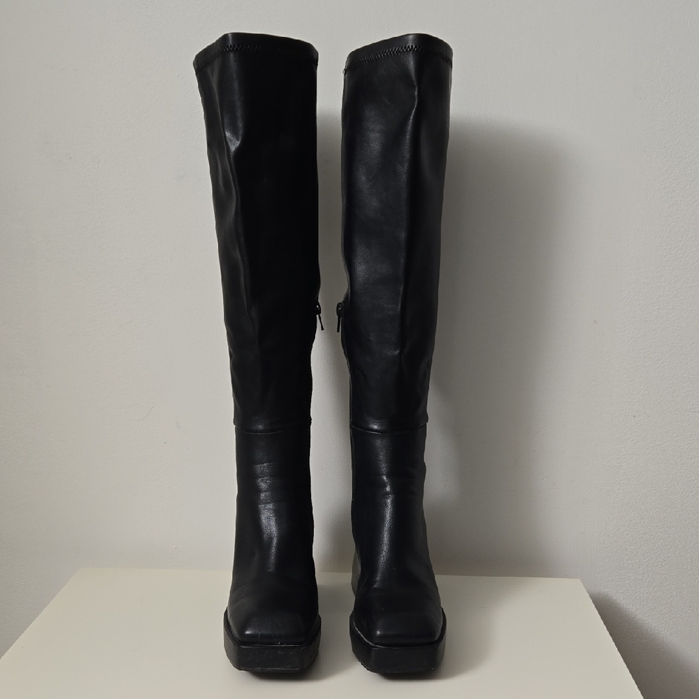 Women's Gothic Knee-High Platform Boots (5.5) - Picture 2 of 10